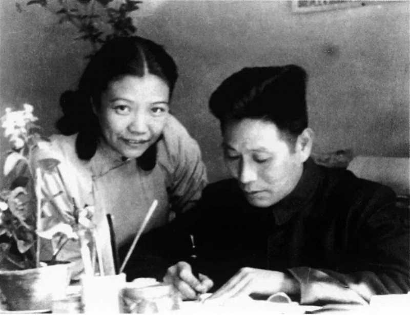 作者.jpg
